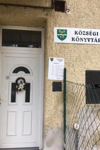 Pápasalamon Községi Könyvtár